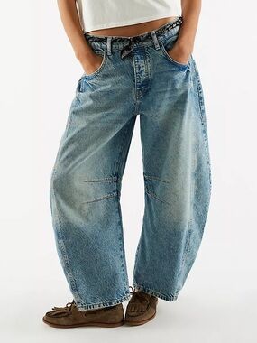 Free People We The Free Good Luck Mid-Rise Barrel Jeans in Ultra Light Beam